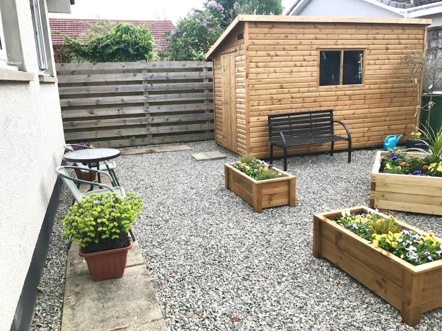 'Edgewood' - Detached Bungalow インヴァネス エクステリア 写真