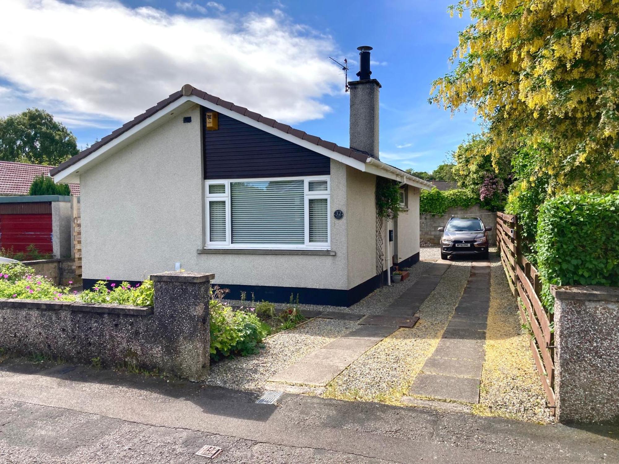 'Edgewood' - Detached Bungalow インヴァネス エクステリア 写真